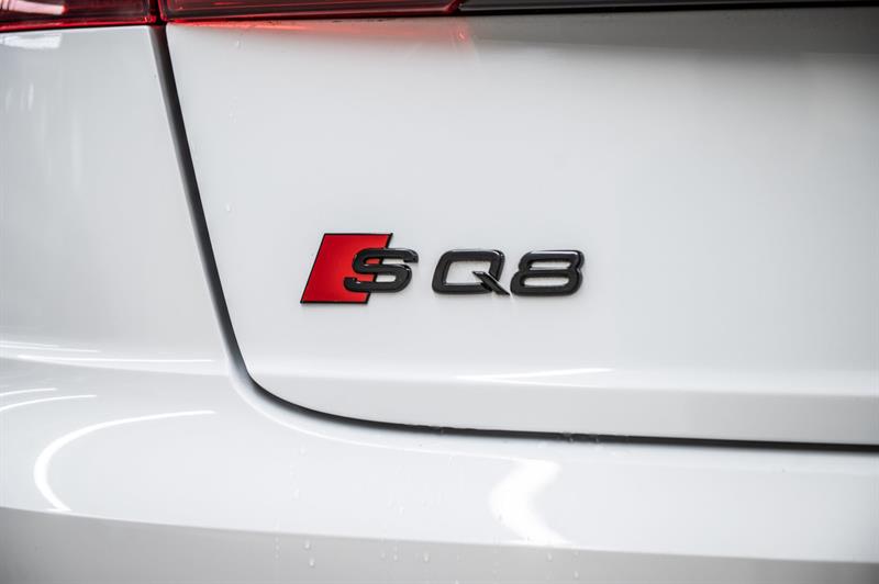 audi SQ8 2022 - 9