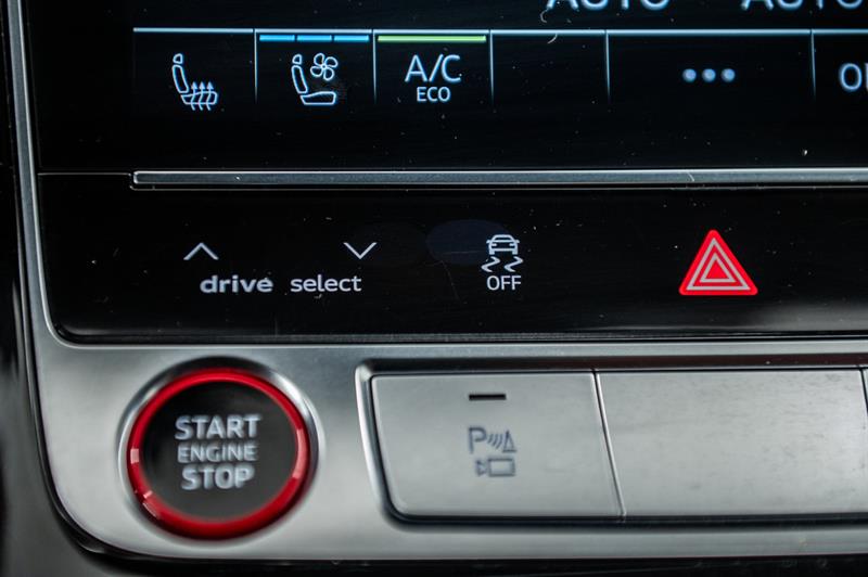 audi SQ8 2022 - 24