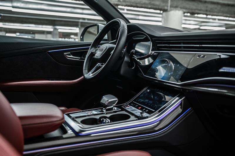 audi SQ8 2022 - 32