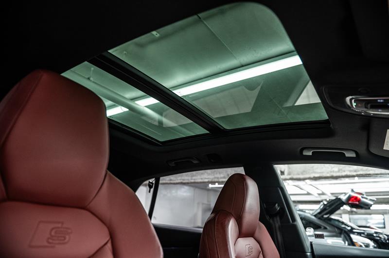 audi SQ8 2022 - 34
