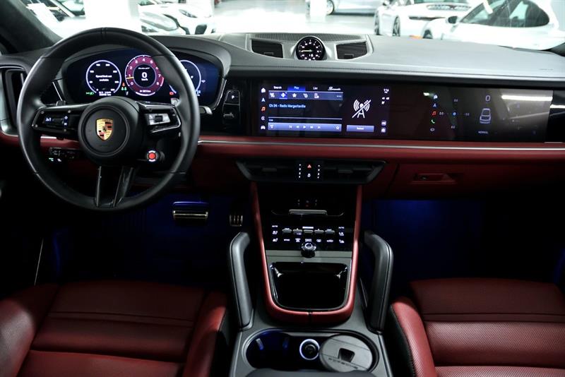 porsche Cayenne 2025 - 16