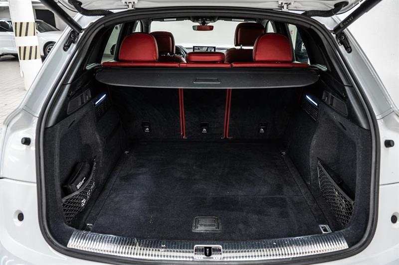 audi SQ5 2023 - 10