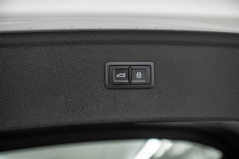 audi SQ5 2023 - 11