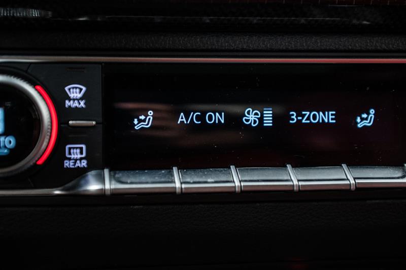 audi SQ5 2023 - 23