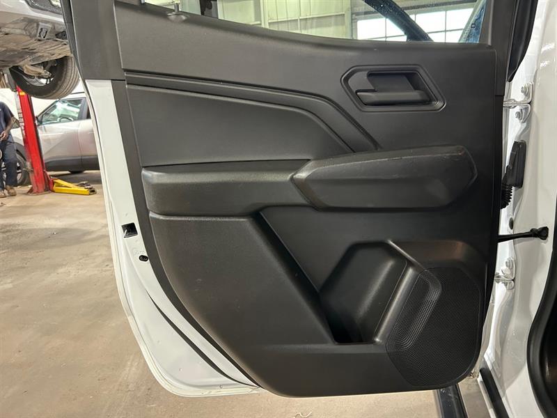 chevrolet Colorado 2023 - 26