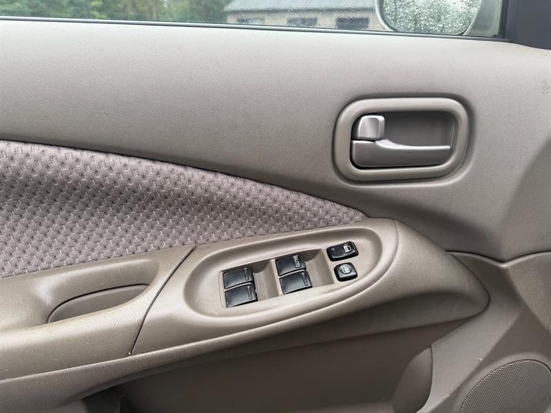 nissan Sentra 2005 - 12