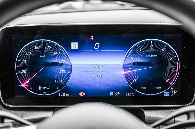 mercedes-benz GLC300 2024 - 22