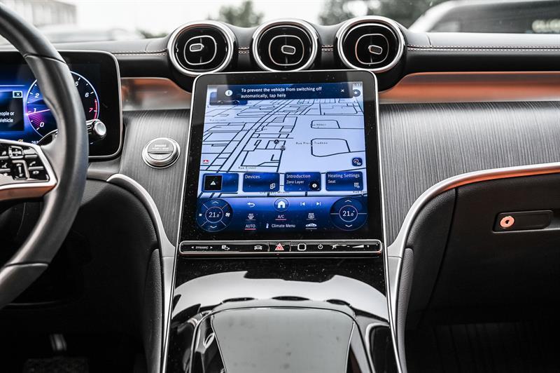 mercedes-benz GLC300 2024 - 29
