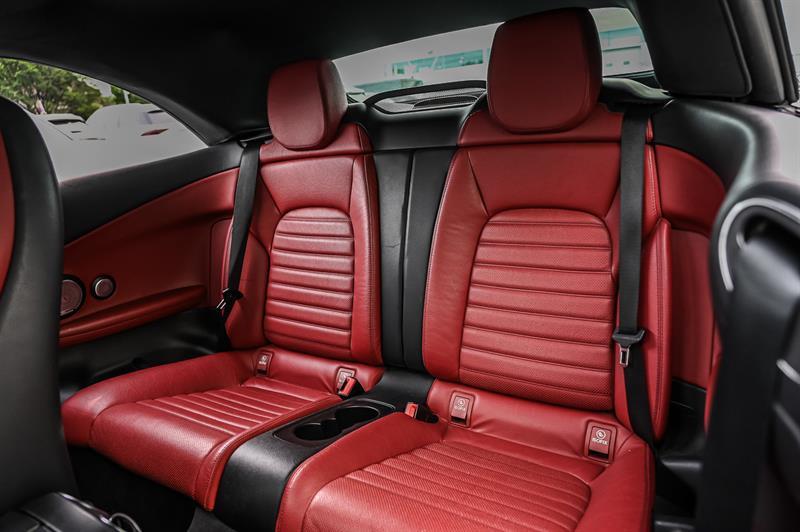 2018 Mercedes-Benz C-Class - Image 20