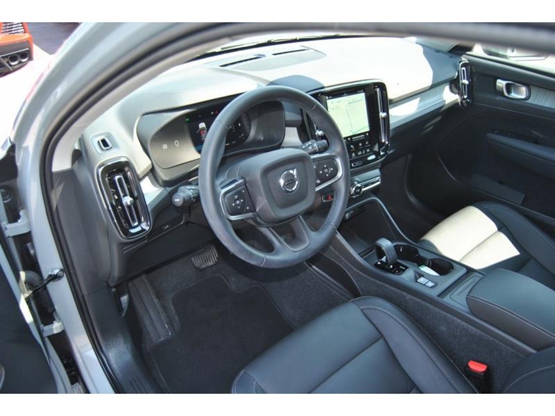 2024 Volvo C40 - Image 13