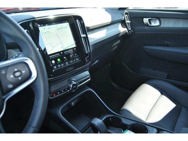 2024 Volvo C40 - Image 16