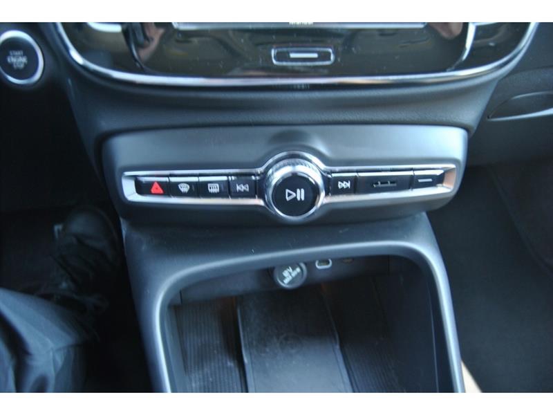 2024 Volvo C40 - Image 22