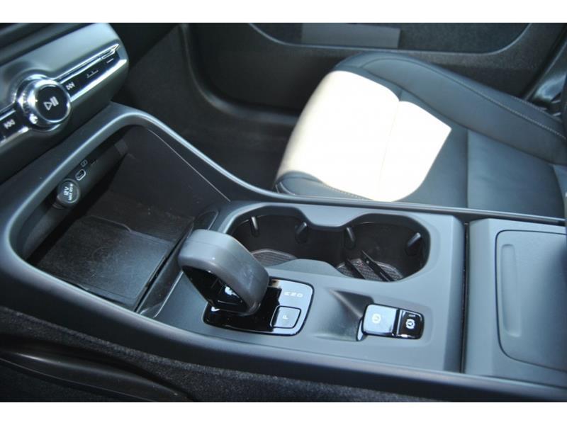 2024 Volvo C40 - Image 23