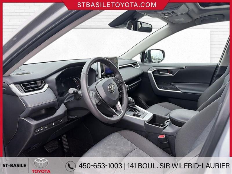 toyota RAV4 2025 - 12