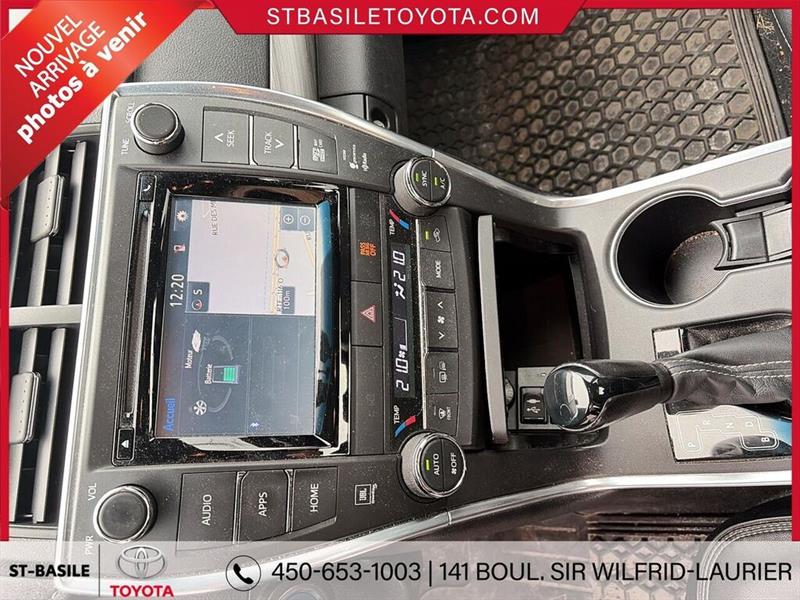 toyota Camry Hybrid 2015 - 9