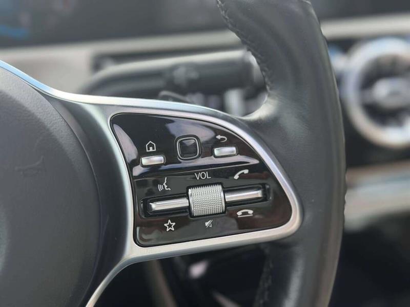 mercedes-benz A-Class 2021 - 20