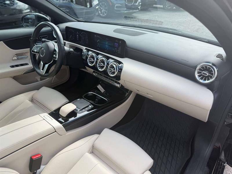 mercedes-benz A-Class 2021 - 29