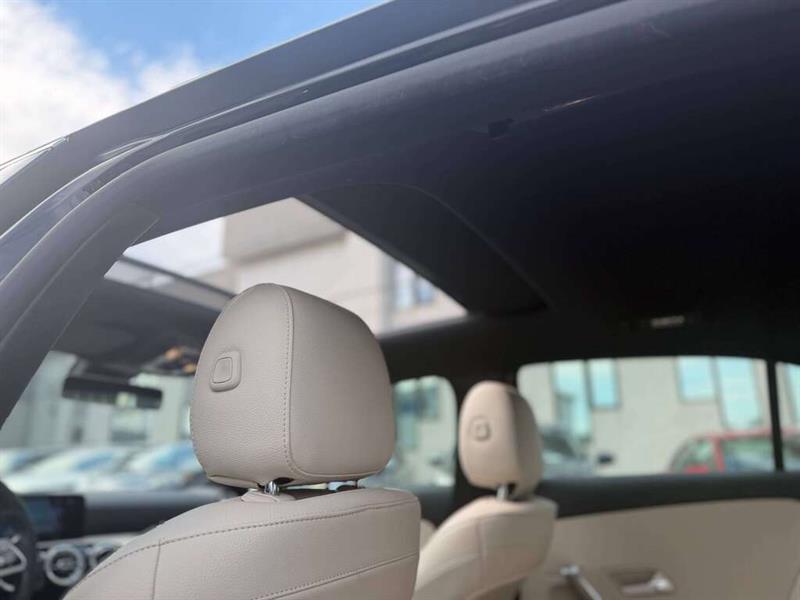 mercedes-benz A-Class 2021 - 37