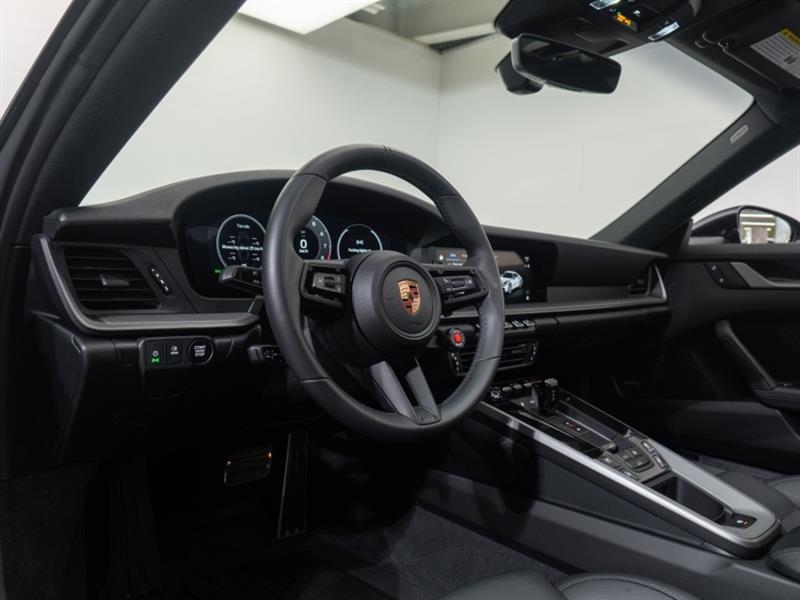 porsche 911 2025 - 24