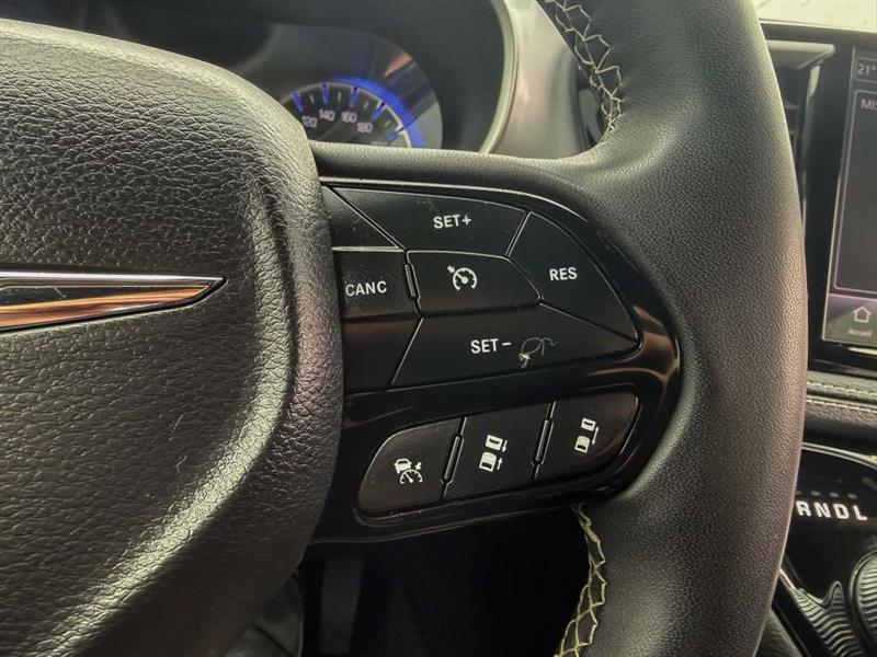 chrysler Pacifica 2023 - 16
