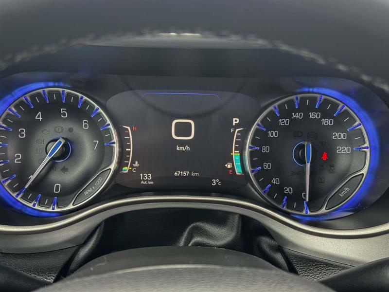 chrysler Pacifica 2023 - 18