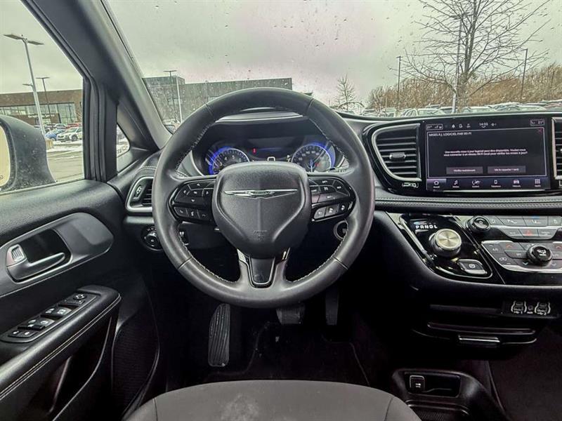 chrysler Pacifica 2023 - 28