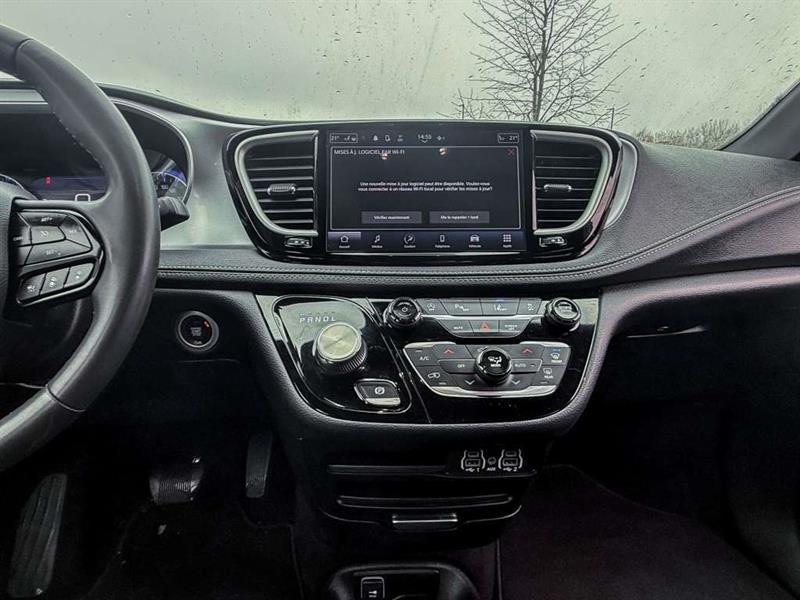 chrysler Pacifica 2023 - 29