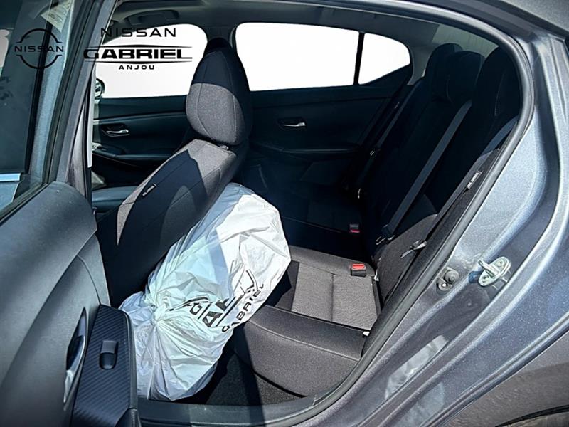 nissan Sentra 2021 - 19