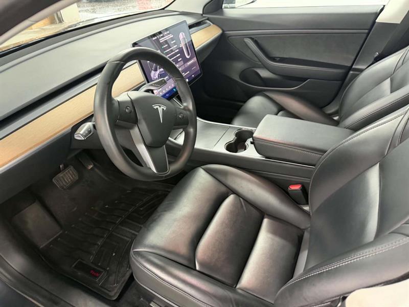 tesla Model 3 2020 - 10