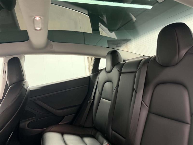 tesla Model 3 2020 - 13