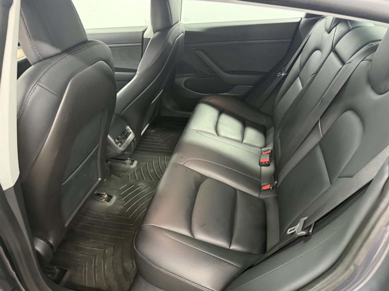 tesla Model 3 2020 - 14