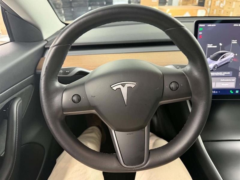 tesla Model 3 2020 - 16