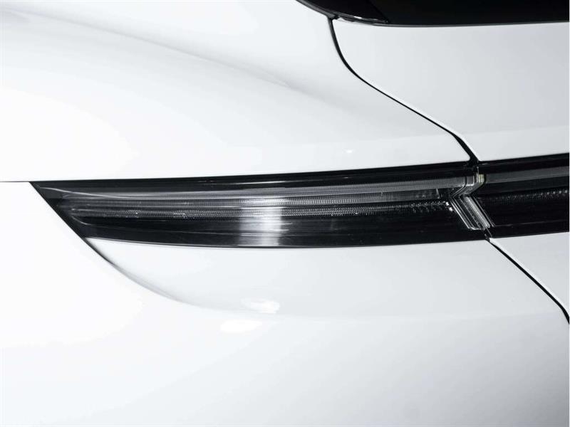 porsche Taycan 2022 - 19