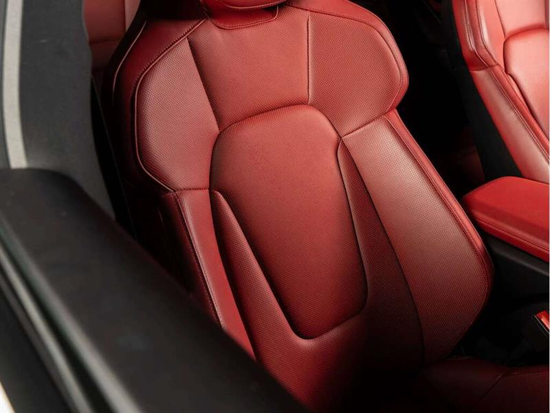 porsche Taycan 2022 - 32