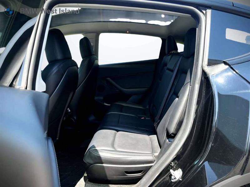 tesla Model Y 2024 - 24