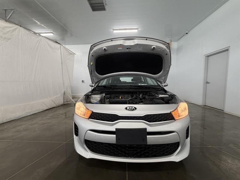 kia Rio 2020 - 12