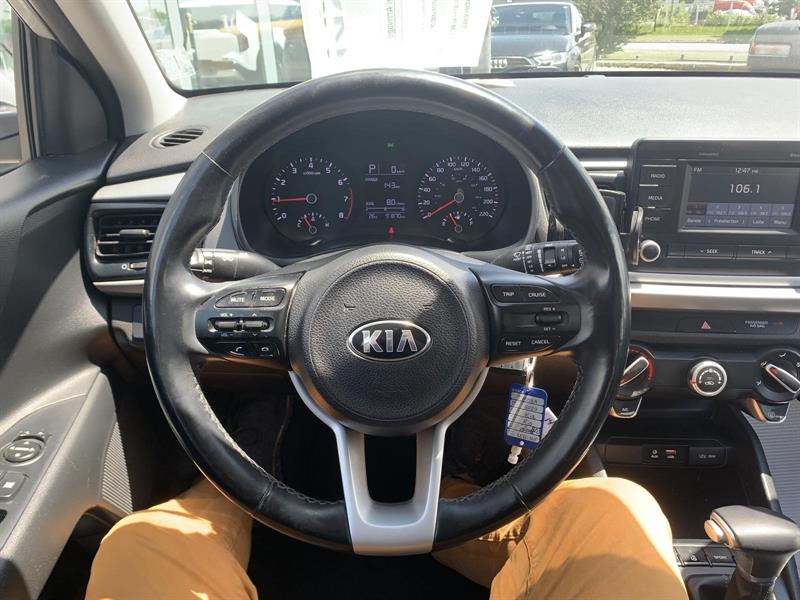 kia Rio 2020 - 17