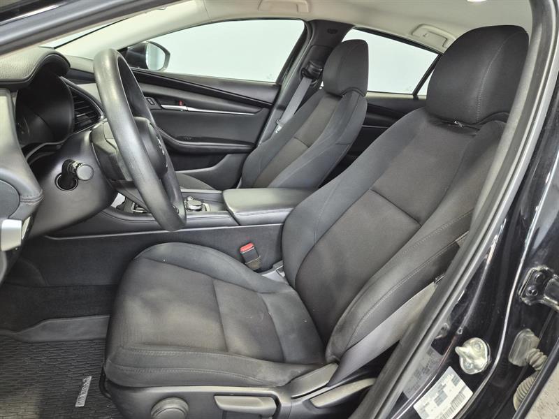 mazda Mazda3 2019 - 12