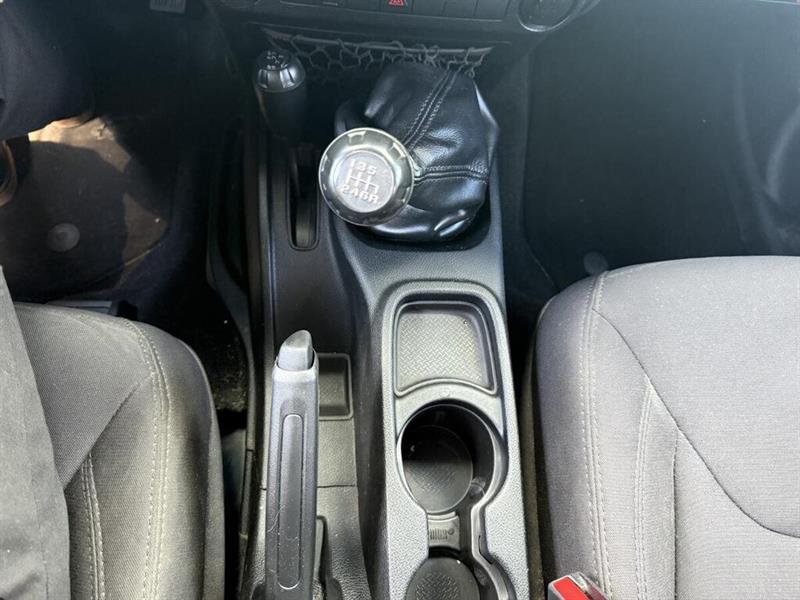 jeep Wrangler 2015 - 12