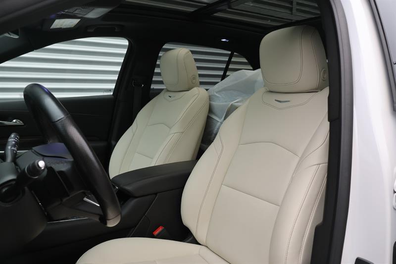 cadillac XT4 2020 - 13