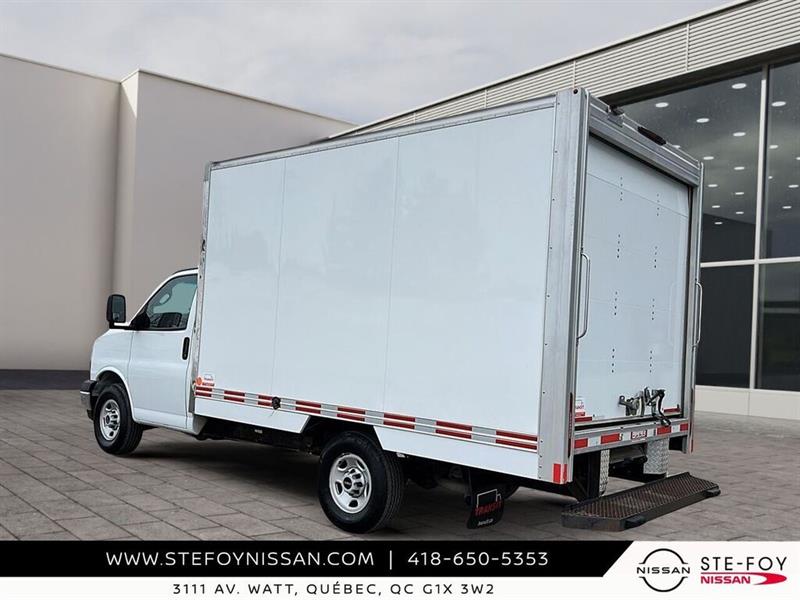 gmc Savana 2023 - 4