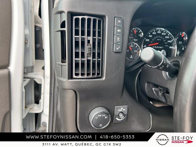 gmc Savana 2023 - 16