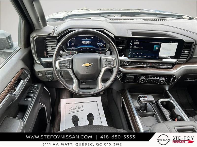 chevrolet Silverado 1500 2022 - 14