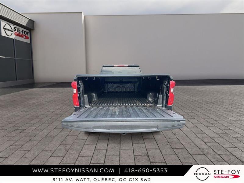 chevrolet Silverado 1500 2022 - 17