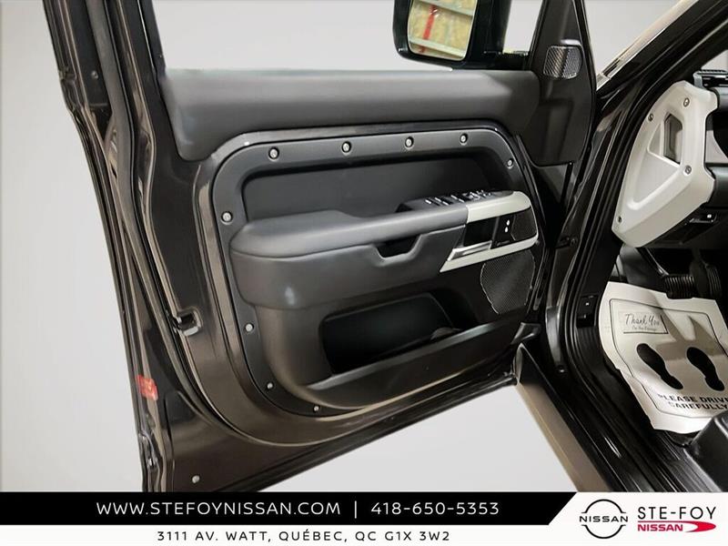 land rover Defender 2024 - 11