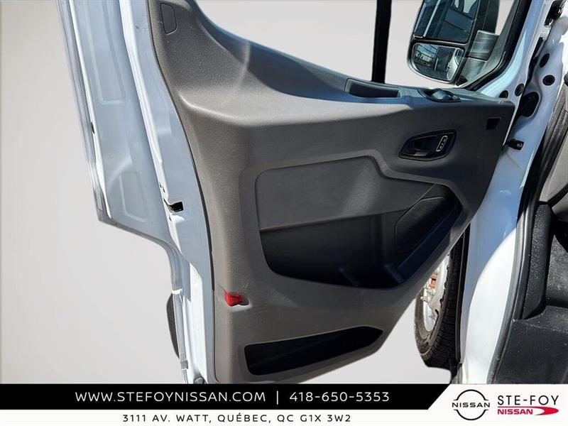 ford Transit fourgon utilitaire 2024 - 11