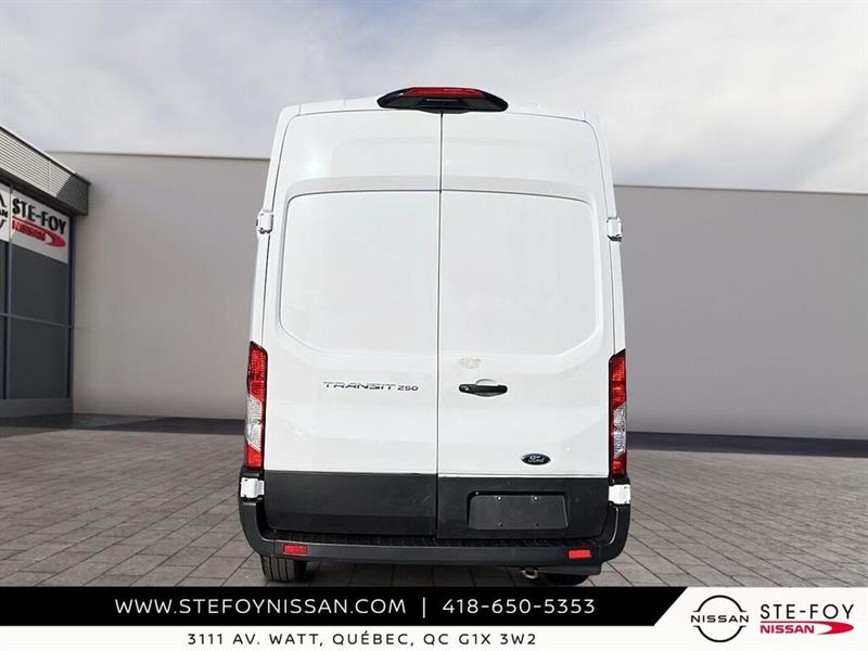 ford Transit Cargo Van 2023 - 3