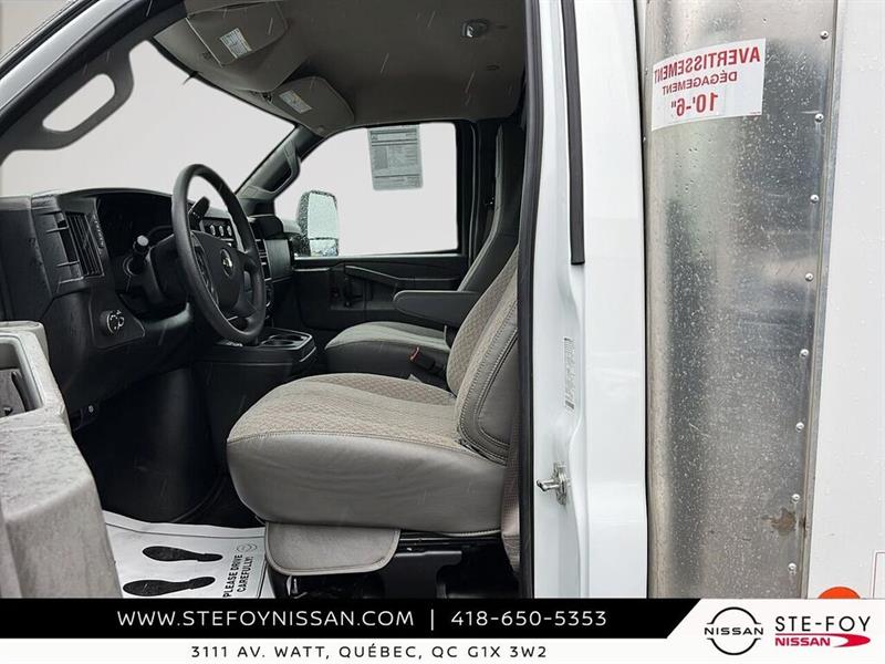 chevrolet Express Commercial Cutaway 2025 - 9