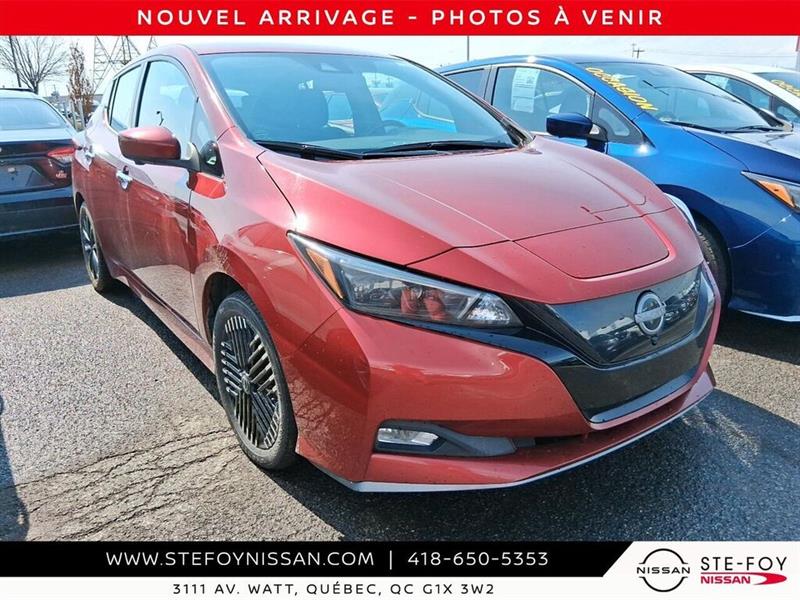 nissan LEAF 2025