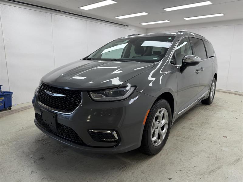 chrysler Pacifica 2023